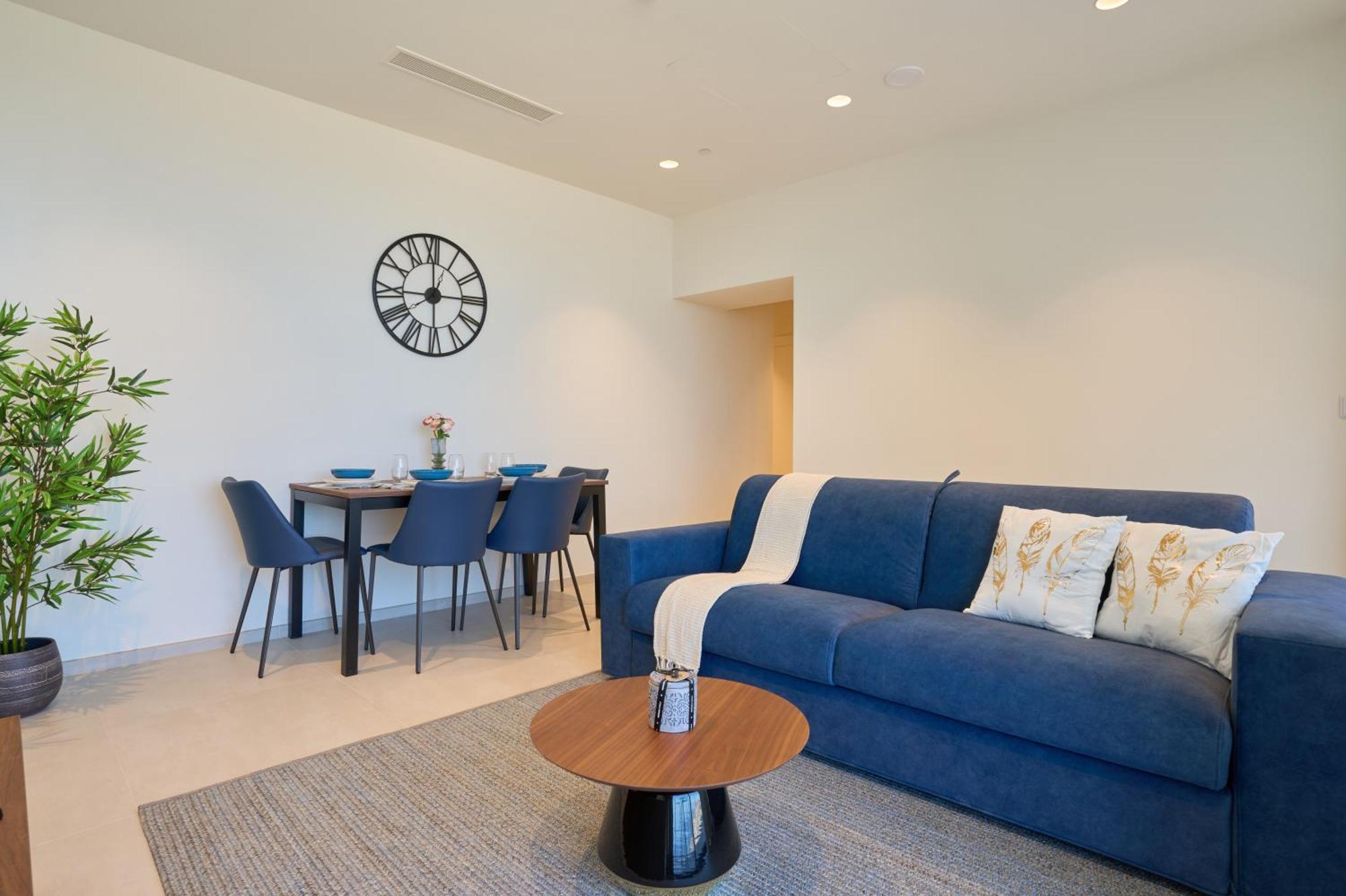 Chic 16th-floor With Stunning Sea Views Lägenhet