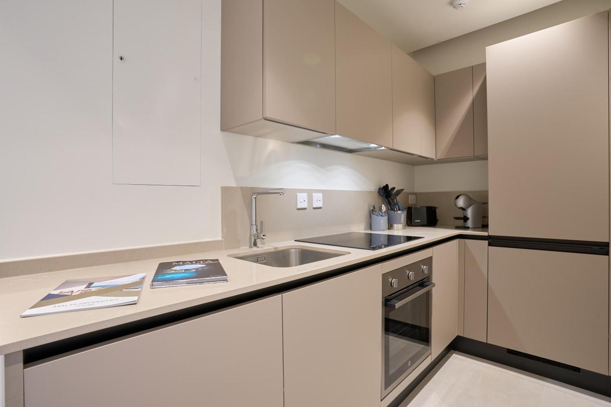 Apartment Chic 16th-floor With Stunning Sea Views *